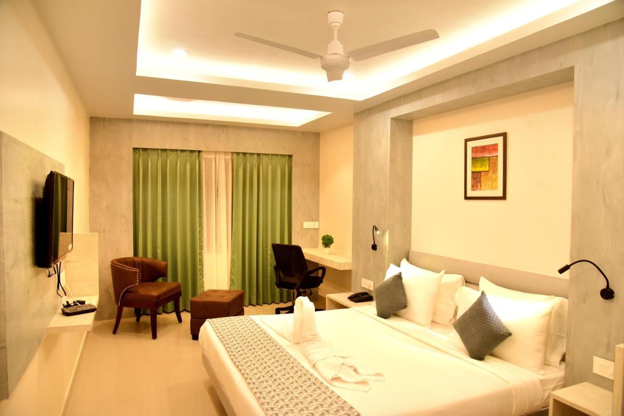 Hotel Rishiraj, Nagaon Nagaon  Exteriör bild