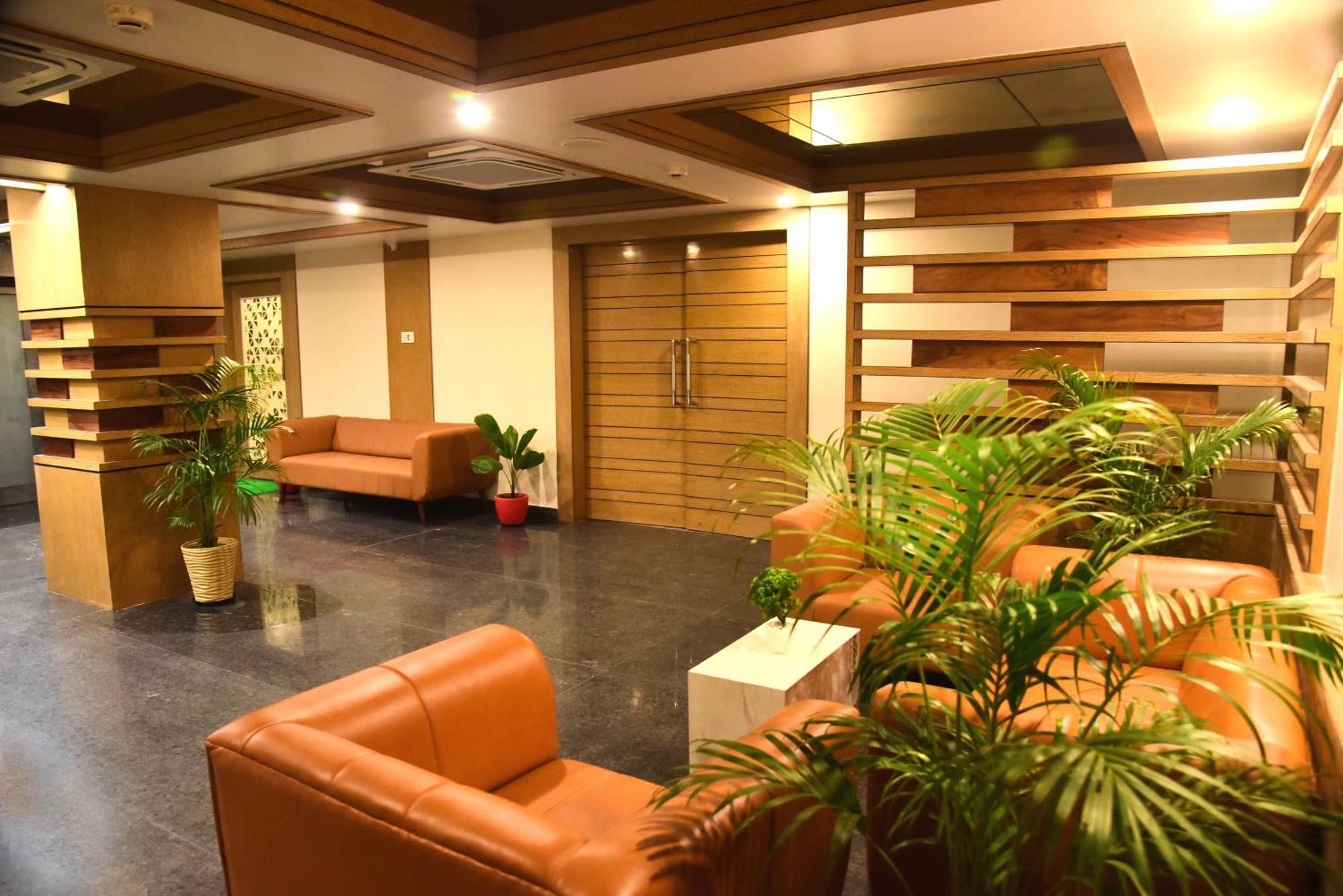 Hotel Rishiraj, Nagaon Nagaon  Exteriör bild